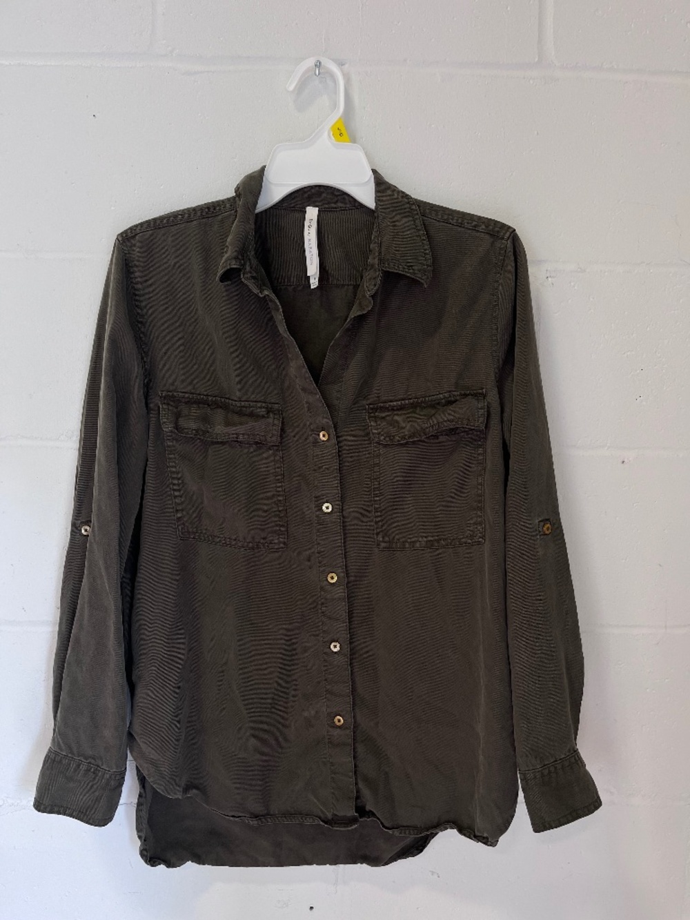 aritzia babaton utility blouse khaki green small